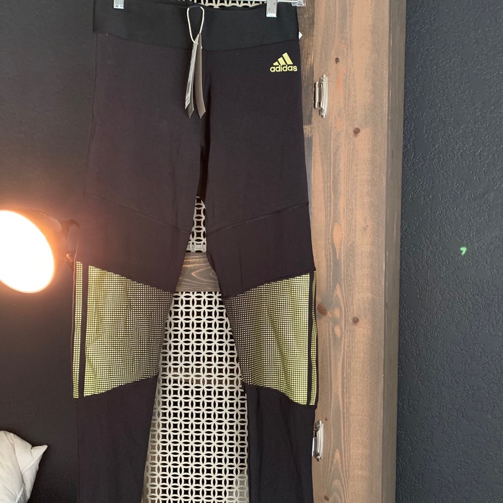Adidas leggings